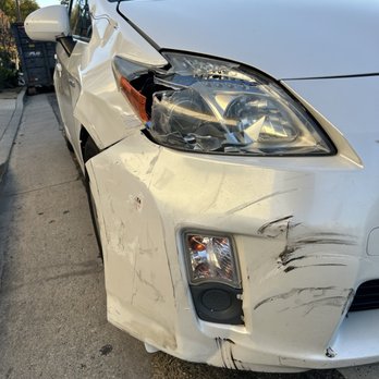 iKar Collision - Damage - Body Shops Near Me - San Fernando Valley, California iKar Collision - Damage - Body Shops Near Me - San Fernando Valley, California
