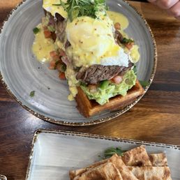 Short rib benni