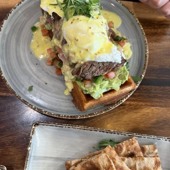 The Corner - Short rib benni - Breakfast & Brunch Near Me - Glendale, California