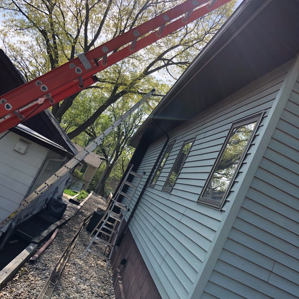 Ultimate Gutter - Guys just finished installation - Gutter Services Near Me - Schaumburg, Illinois Ultimate Gutter - Guys just finished installation - Gutter Services Near Me - Schaumburg, Illinois
