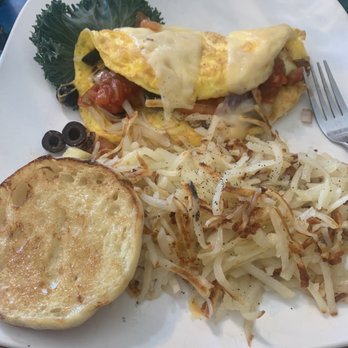 The In Place - Veggie omelette - American Near Me - Forks, Washington The In Place - Veggie omelette - American Near Me - Forks, Washington