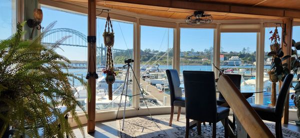 The Newport Belle, Riverboat Bed and Breakfast by null