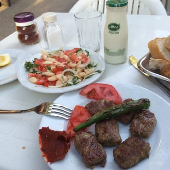 Köfteci Şükrü - Meatballs Near Me - Istanbul, 34 Köfteci Şükrü - Meatballs Near Me - Istanbul, 34
