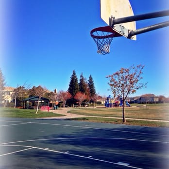 John Erb Park - Parks Near Me - Tracy, California