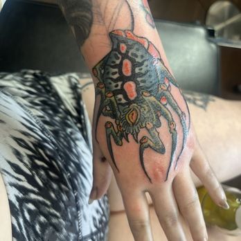 Mammoth Tattoo Studio - Tattoo Near Me - Kirkland, Washington