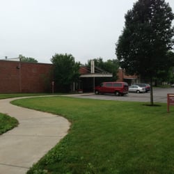 Gordon Recreation Center - Entrance