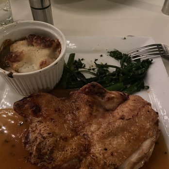 Lavender Bistro - Boneless chicken, potatoes and broccoli - New American Near Me - La Quinta, California