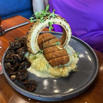 Aurora At The Celeste - Fried chicken - American Near Me - Orlando, Florida
