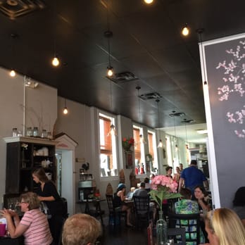 2 Gals Kitchen - Facing toward the back of the restaurant - Cafes Near Me - Concord, North Carolina