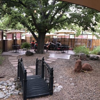 Thai Bella - Outdoor dining area - Thai Near Me - Moab, Utah