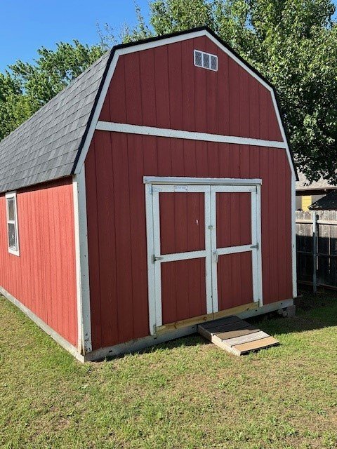 Slide of Valor Roofing Group