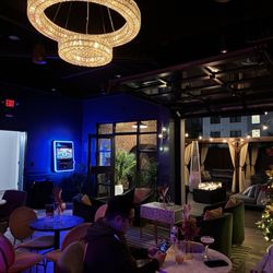 Stellas Elixir Lounge - Lounge