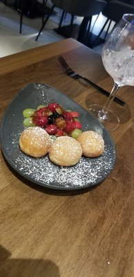 Botanico Gin & Cookhouse by null