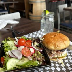 Smoke 'N' Barrel - Pulled pork your way with a side salad