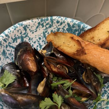 little shucker - mussels - Seafood Near Me - San Francisco, California little shucker - mussels - Seafood Near Me - San Francisco, California