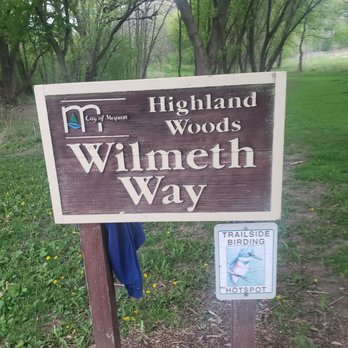 Highland Woods - Parks Near Me - Mequon, Wisconsin Highland Woods - Parks Near Me - Mequon, Wisconsin