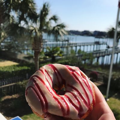 Duck Donuts by null