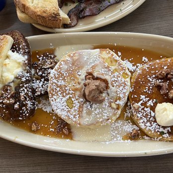 Snooze, an A.M. Eatery - A sampler with French toast and pancakes - Breakfast & Brunch Near Me - Lone Tree, Colorado Snooze, an A.M. Eatery - A sampler with French toast and pancakes - Breakfast & Brunch Near Me - Lone Tree, Colorado