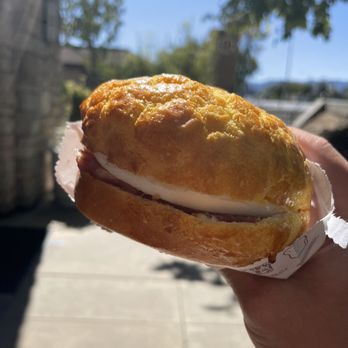 Kee Wah Bakery - Cupertino - Bakeries Near Me - Cupertino, California Kee Wah Bakery - Cupertino - Bakeries Near Me - Cupertino, California
