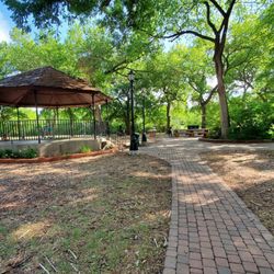 Pfluger Park
