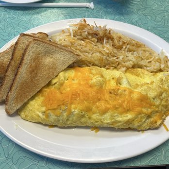 Peak City Diner - Burgers Near Me - Apex, North Carolina