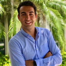 Christian Benitez, DMD - Island Way Orthodontics - Our orthodontic specialist - Dr. Christian Benitez