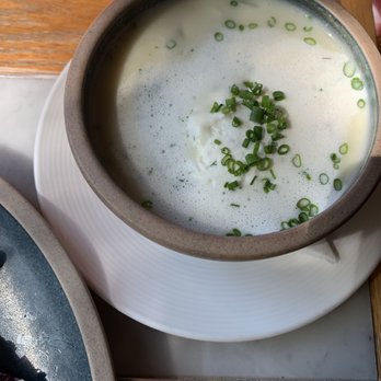 Pearl Diver - clam chowder, leeks, amazing, tasty - Seafood Near Me - Toronto, Ontario Pearl Diver - clam chowder, leeks, amazing, tasty - Seafood Near Me - Toronto, Ontario