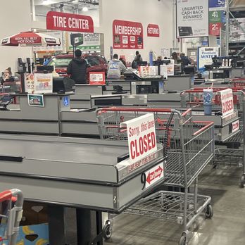 Costco - Had to wait an hour and a half - Wholesale Stores Near Me - Linda, California