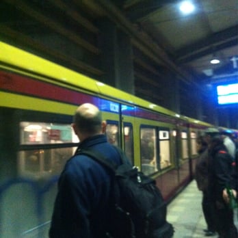 Bahnhof Berlin Ostkreuz - Train Stations Near Me - Berlin, BE