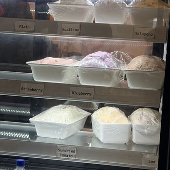 Bageloo - Freshly made cream cheese - Bagels Near Me - Diamond Bar, California Bageloo - Freshly made cream cheese - Bagels Near Me - Diamond Bar, California