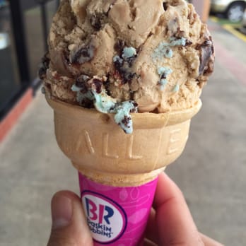 Baskin-Robbins - We ordered Jamoca Almond, but there was mint throughout the scoop. I guess they don't rinse the scooper in between orders? - Ice Cream & Frozen Yogurt Near Me - Mililani, Hawaii Baskin-Robbins - We ordered Jamoca Almond, but there was mint throughout the scoop. I guess they don't rinse the scooper in between orders? - Ice Cream & Frozen Yogurt Near Me - Mililani, Hawaii