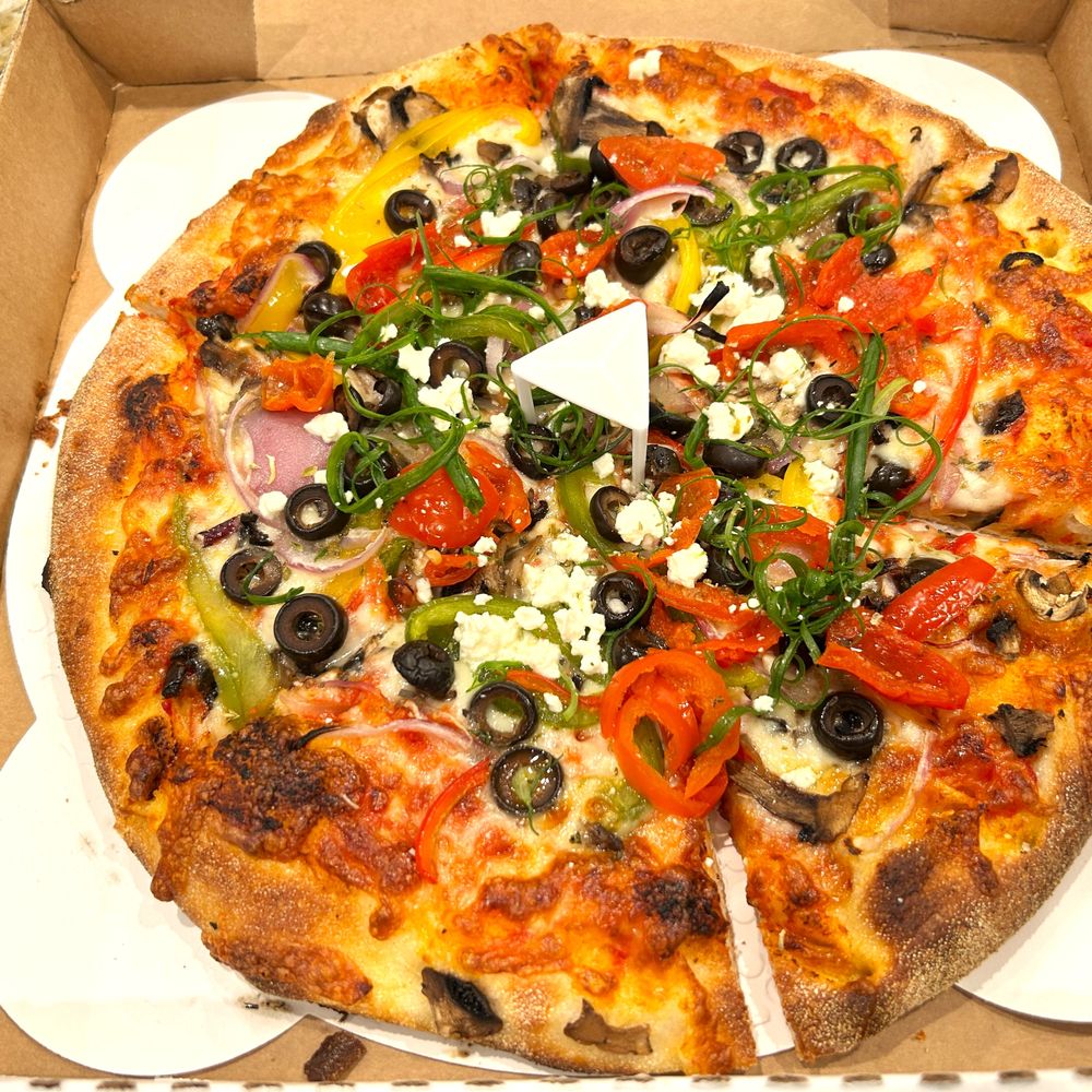 Slice House by Tony Gemignani - Veggie pizza - Pizza Near Me - Porter Ranch, California Slice House by Tony Gemignani - Veggie pizza - Pizza Near Me - Porter Ranch, California