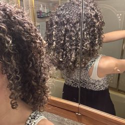 Black Lace Hair Salon