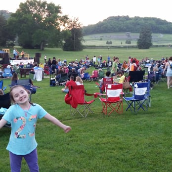 FULL MOON PICKIN’ PARTY - Updated January 2026 - 11 Photos & 19