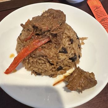 El Rio Nilo - Moro with Carne de Res Guisada. - Latin American Near Me - Hackensack, New Jersey