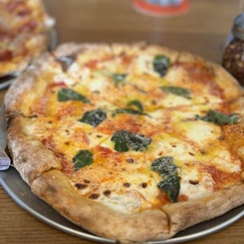 Lofi - Margherita Pizza - Pizza Near Me - Tulsa, Oklahoma