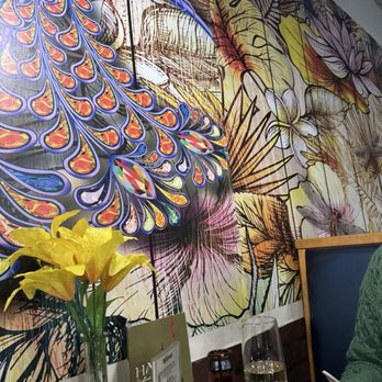 HAD's Indian Cuisine - Colorful wall decoration - Indian Near Me - Brookfield, Wisconsin