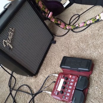 Sound Vibrations - Speaker and pedal - Musical Instruments & Teachers Near Me - Corpus Christi, Texas