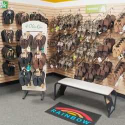 G B Shoes - Sandals of all types are available at GB shoes!