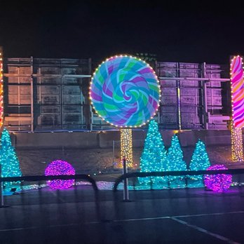 Santa's Speedway - Lollipops - Festivals Near Me - Irwindale, California