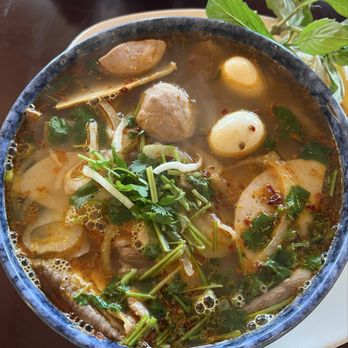 Viet House - Vietnamese Near Me - Vancouver, British Columbia Viet House - Vietnamese Near Me - Vancouver, British Columbia