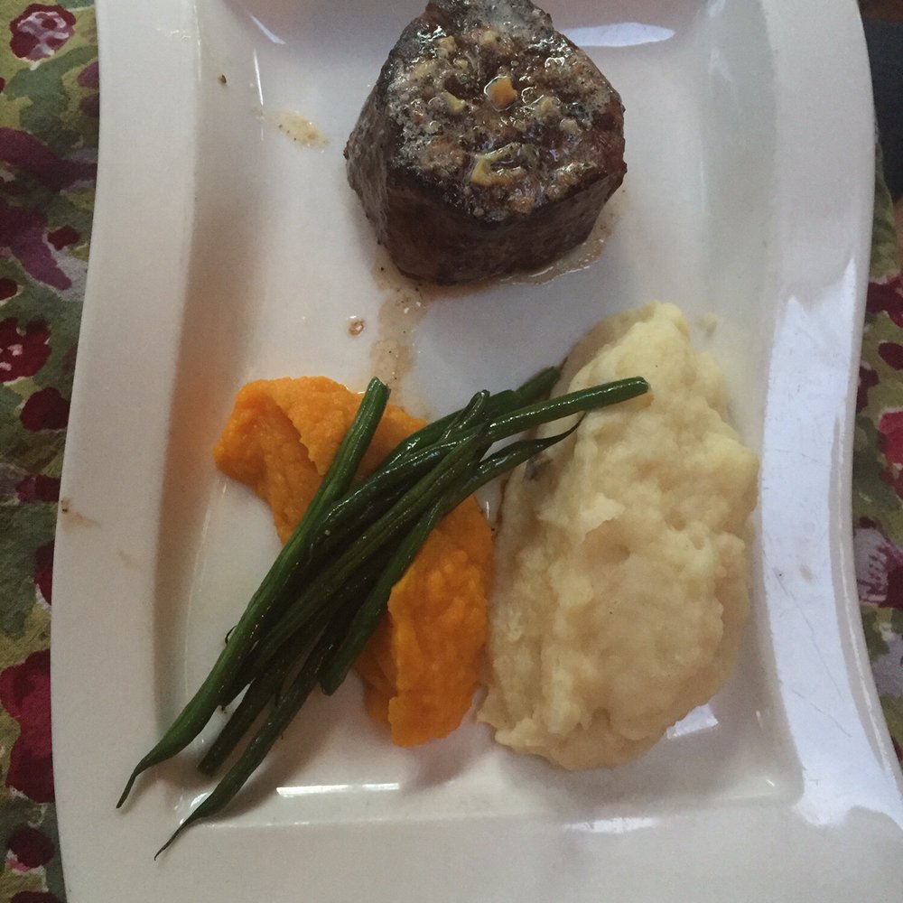 Jonathan's Ogunquit - Filet mignon- a special - New American Near Me - Ogunquit, Maine Jonathan's Ogunquit - Filet mignon- a special - New American Near Me - Ogunquit, Maine