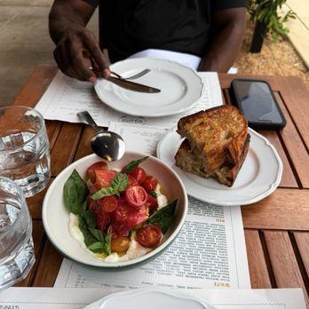 Willow Osteria - The stracciatella & heirloom tomatoes is amazing - Italian Near Me - Clovis, California Willow Osteria - The stracciatella & heirloom tomatoes is amazing - Italian Near Me - Clovis, California