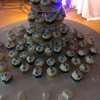 Nancy's Bakery - Wedding cupcakes - Bakeries Near Me - Somerset, Massachusetts