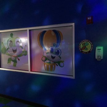 Catch Air Johns Creek - Wall art - Party & Event Planning Near Me - Johns Creek, Georgia