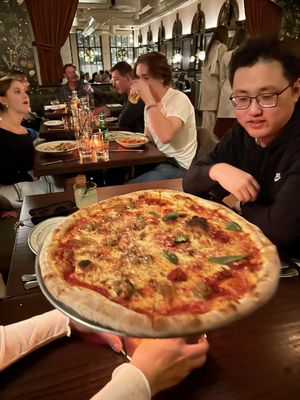 DeNucci's by null