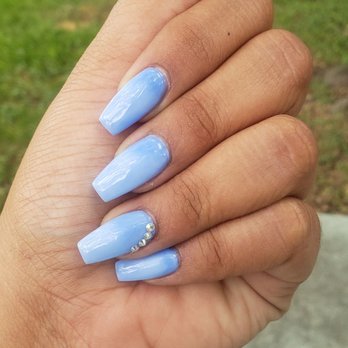 Venice Nail & Spa - My beautiful nails!! Van did a phenomenal job - Nail Salons Near Me - Buda, Texas