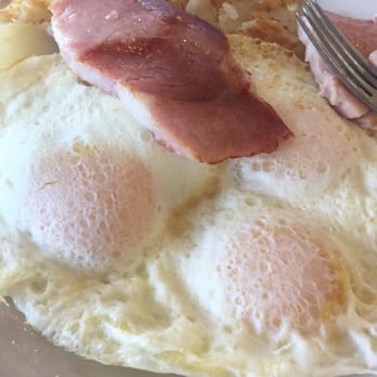 Louie's Ham & Corn Beef Shop - Yummy breakfast - Sandwiches Near Me - Warren, Michigan Louie's Ham & Corn Beef Shop - Yummy breakfast - Sandwiches Near Me - Warren, Michigan