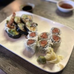 Mika Sushi - Shrimp tempura roll and spicy tuna