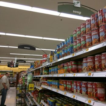Dillons - Helpful sigbs - Grocery Near Me - Newton, Kansas